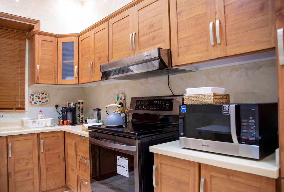 How Long Do Kitchen Cabinets Last?