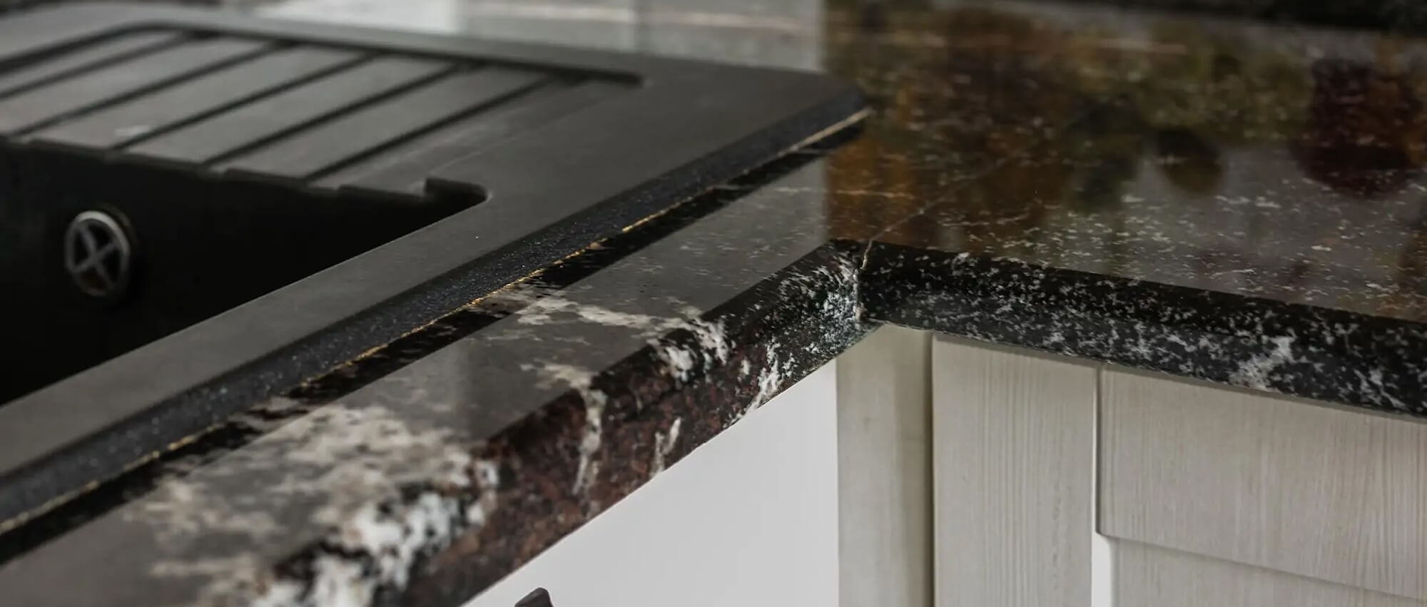 granite countertop edges
